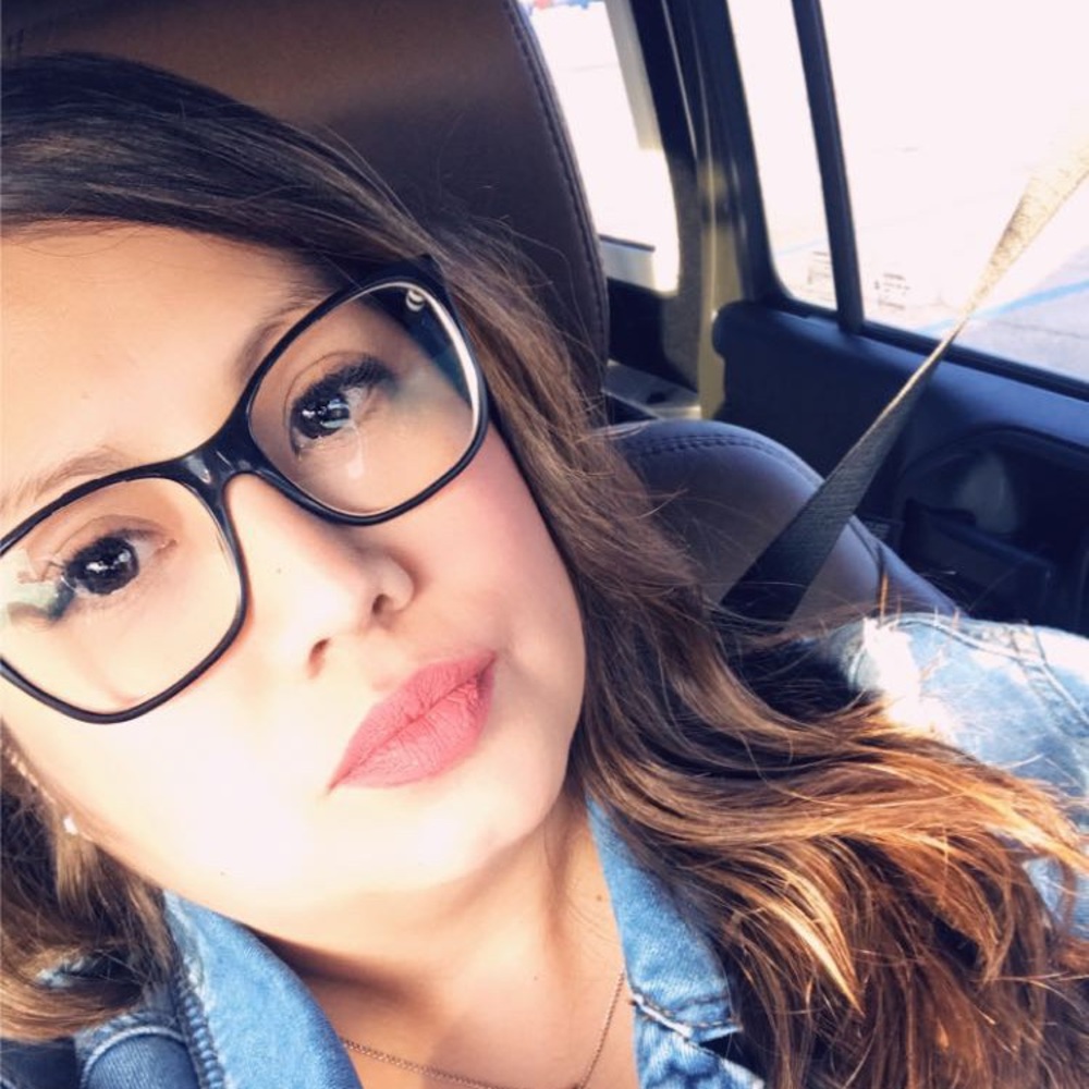 Meet your Posher, Amanda